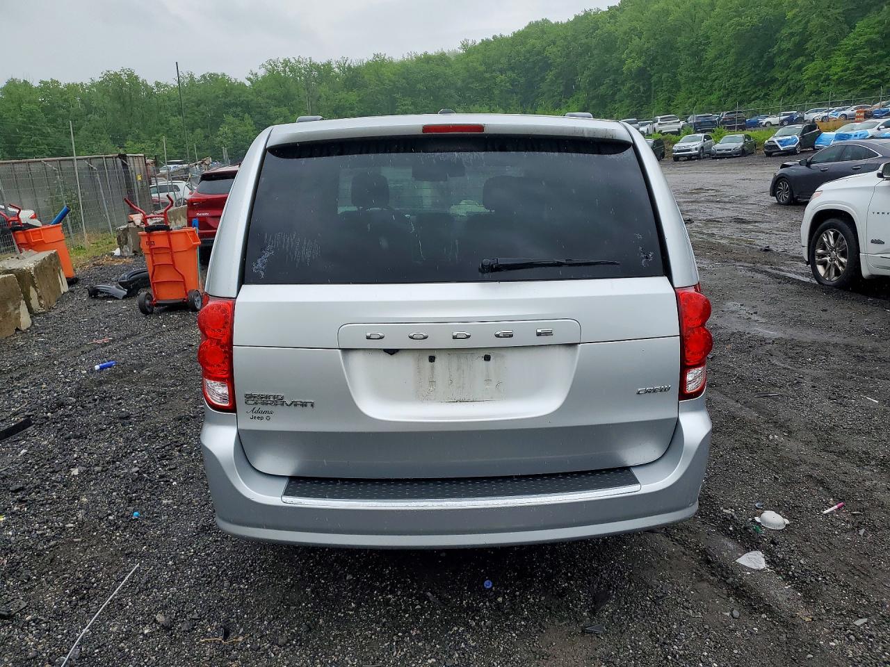 2012 DODGE GRAND CARAVAN CREW photo 11