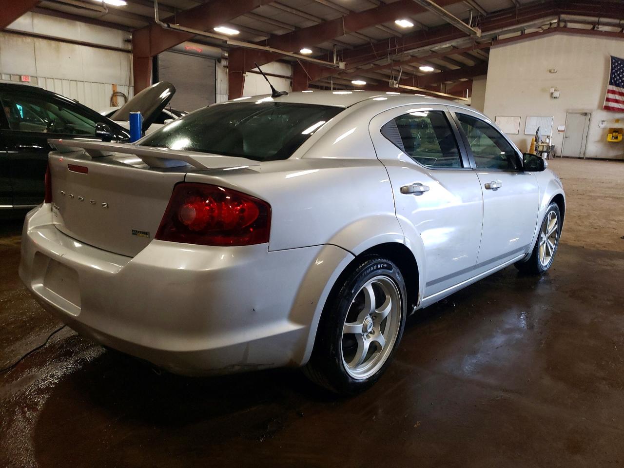 2011 DODGE AVENGER MAINSTREET photo 7