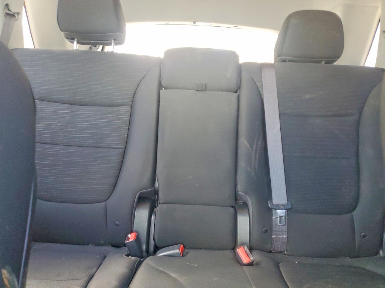 2014 KIA SORENTO LX photo 28