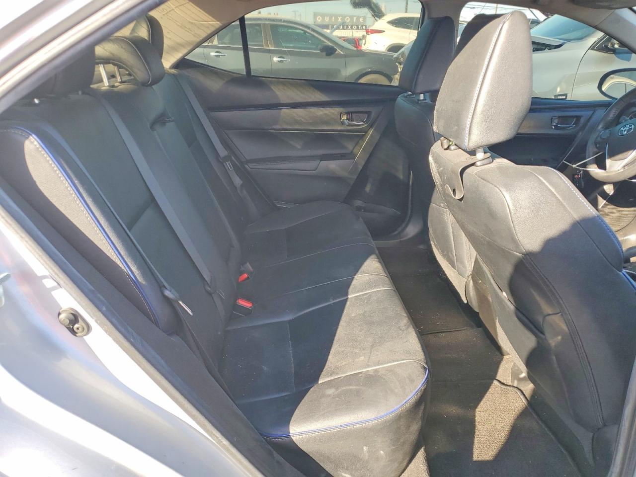 2017 TOYOTA COROLLA XSE photo 28