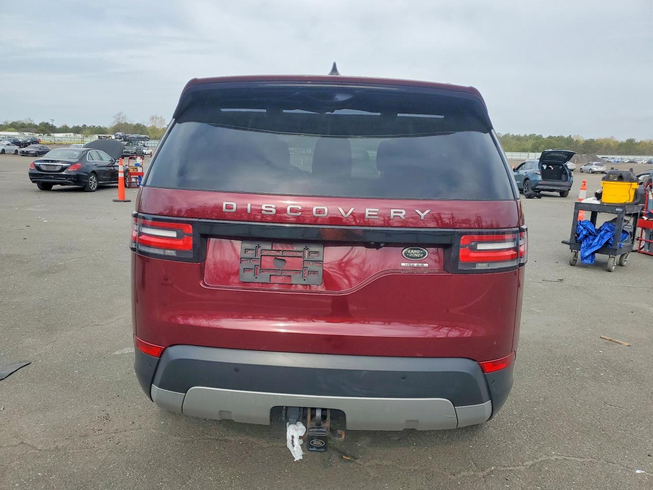 2017 LAND ROVER DISCOVERY HSE photo 11