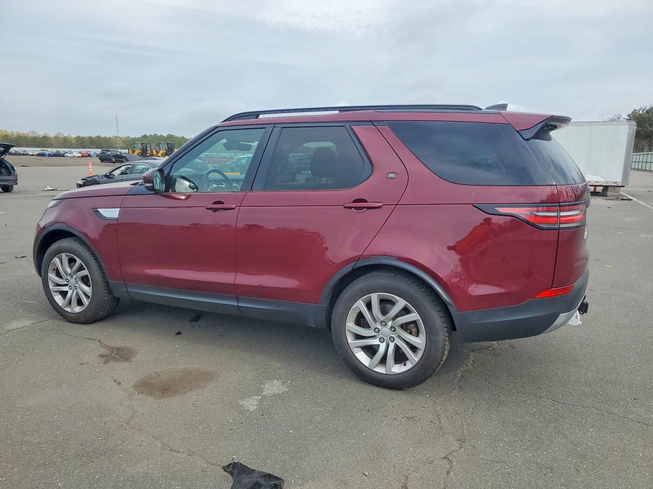 2017 LAND ROVER DISCOVERY HSE photo 3