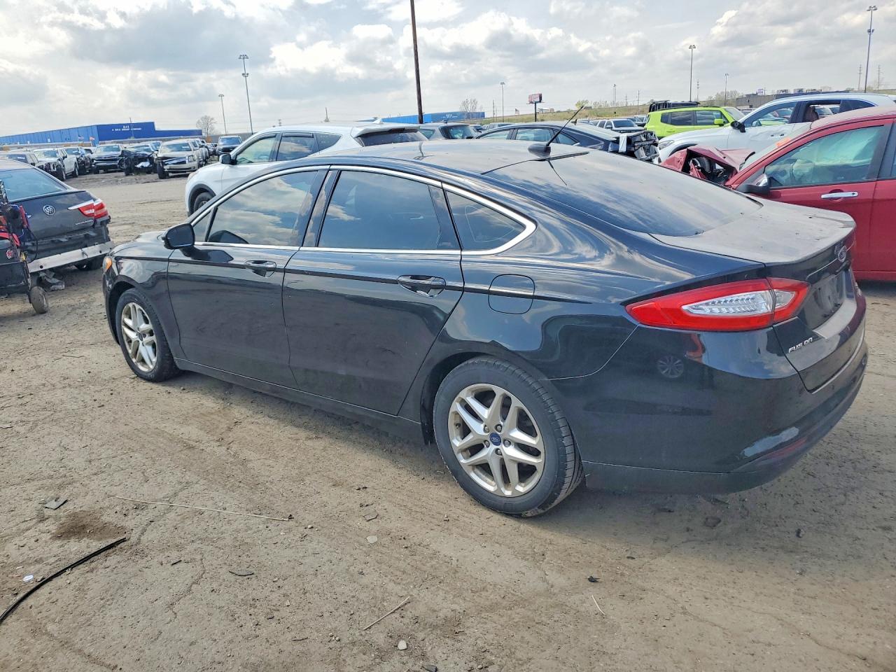 2013 FORD FUSION SE photo 3