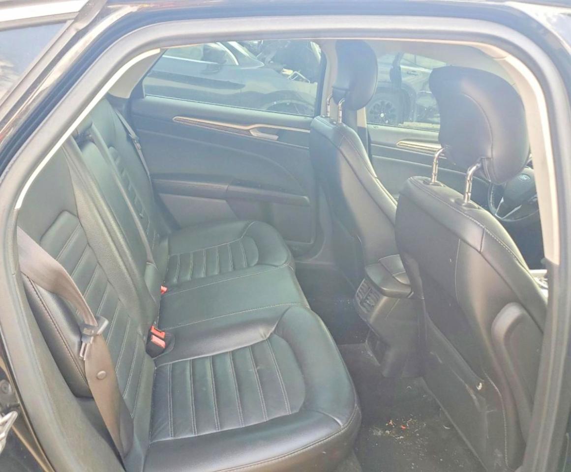 2013 FORD FUSION SE photo 19