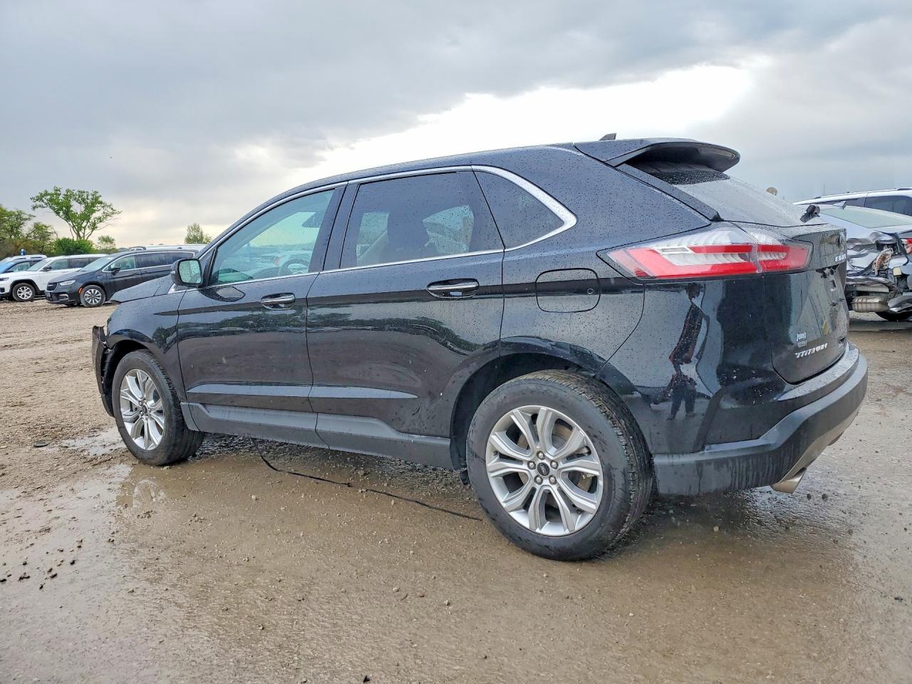 2024 FORD EDGE TITANIUM photo 2