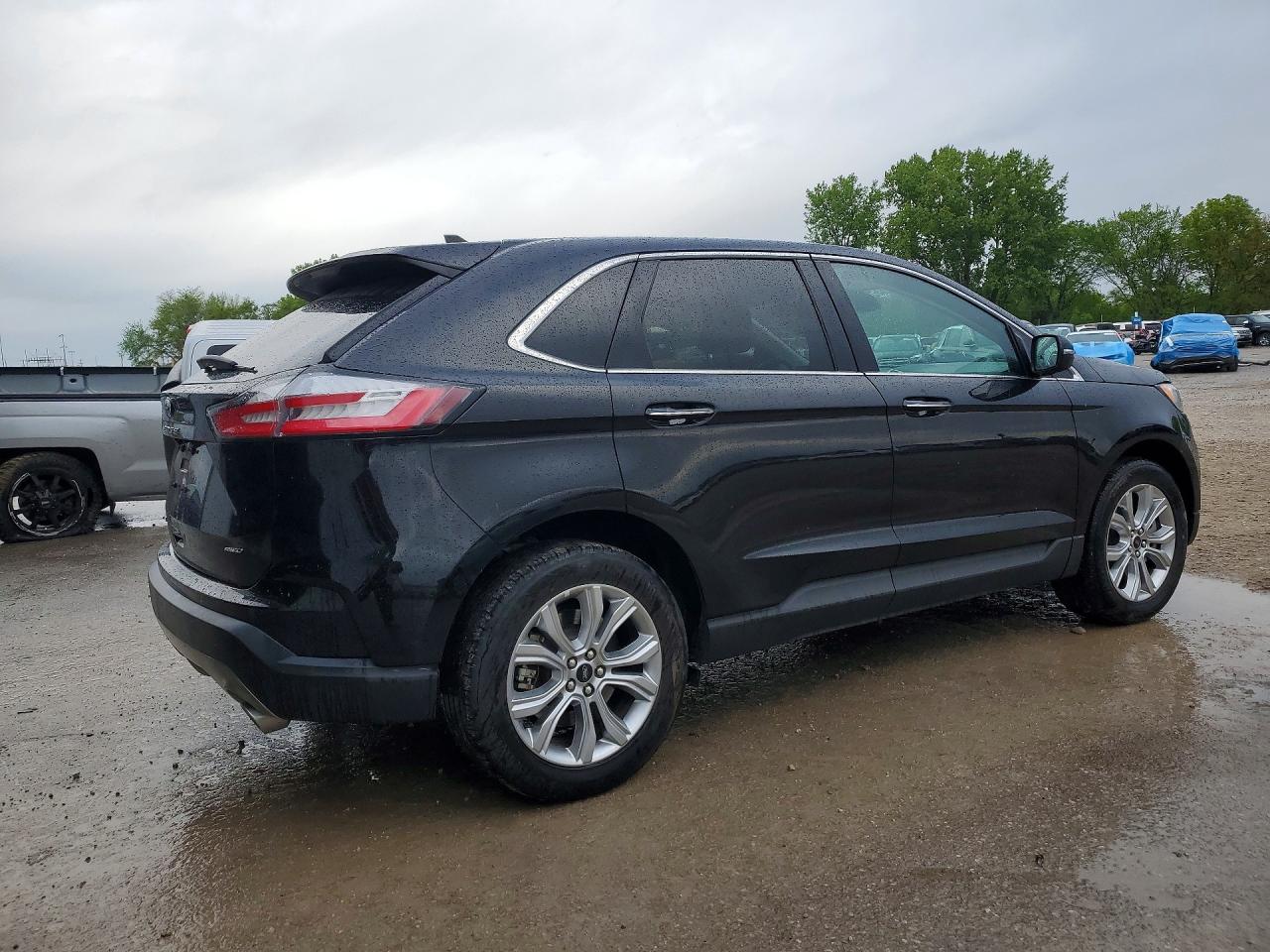 2024 FORD EDGE TITANIUM photo 3