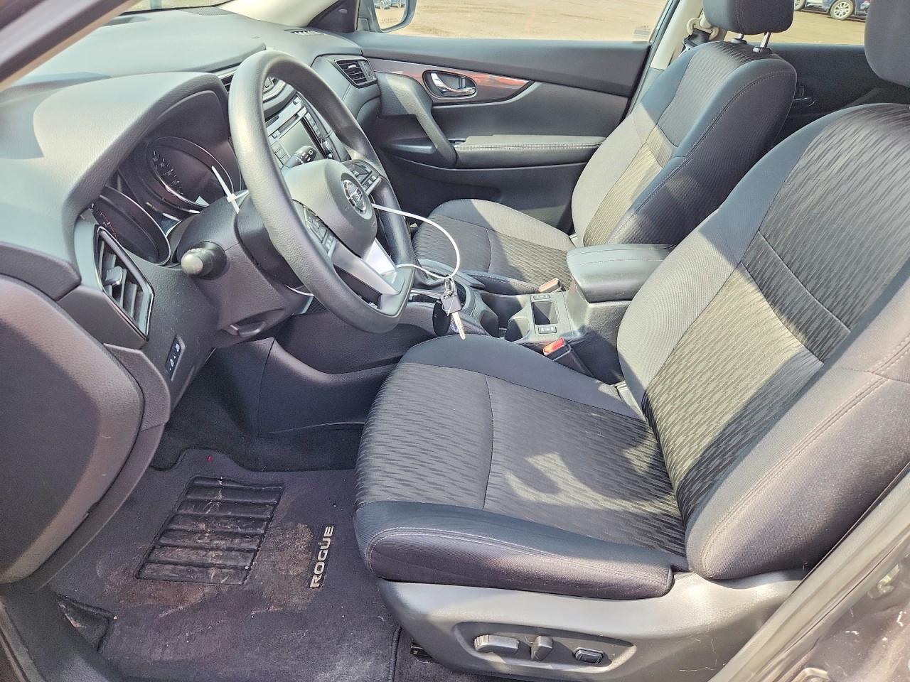 2019 NISSAN ROGUE S photo 19