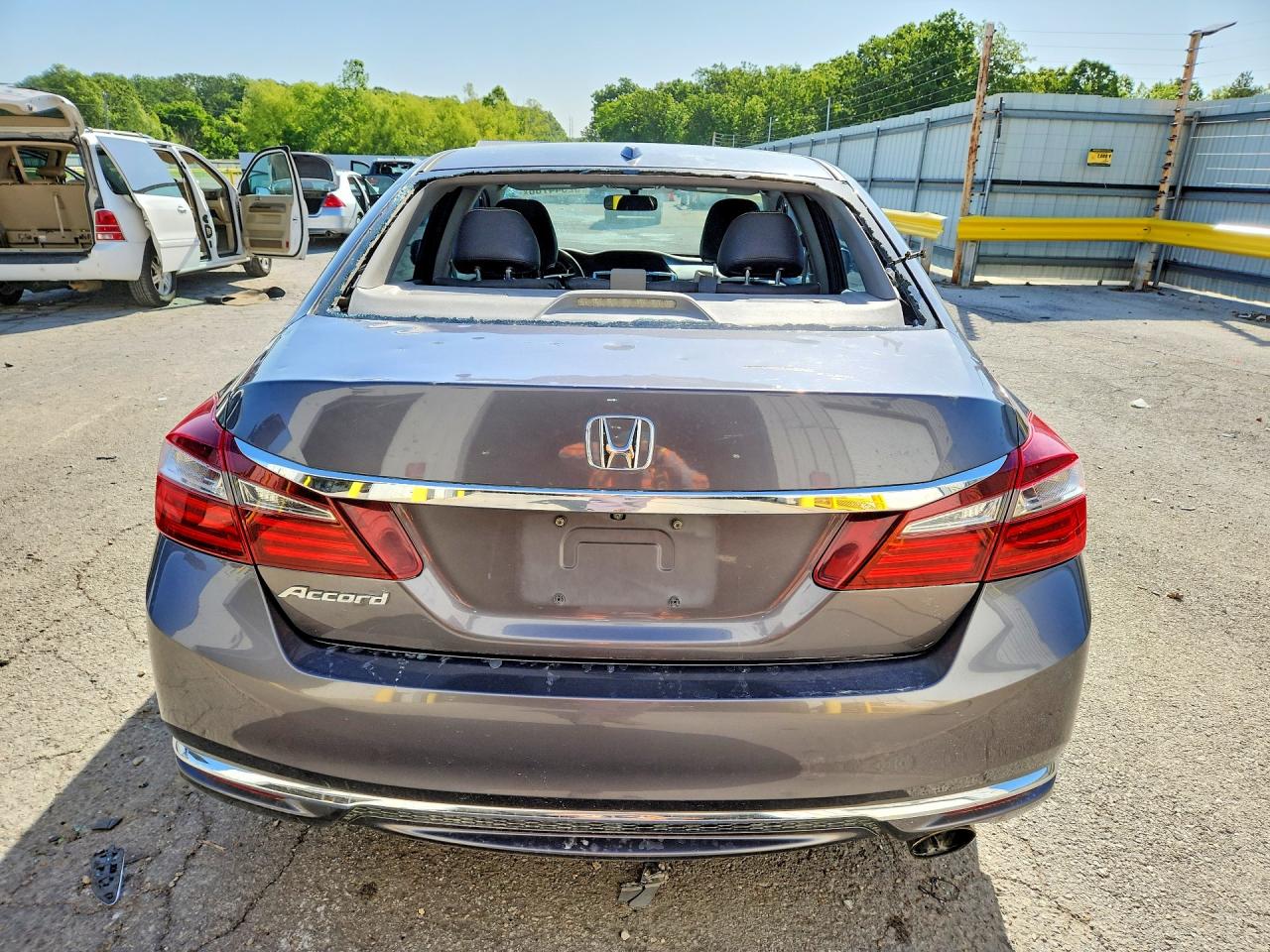 2016 HONDA ACCORD EX photo 11