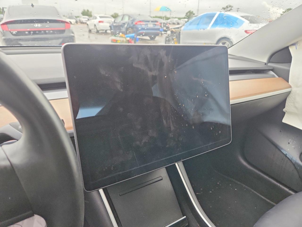 2018 TESLA MODEL 3 photo 17