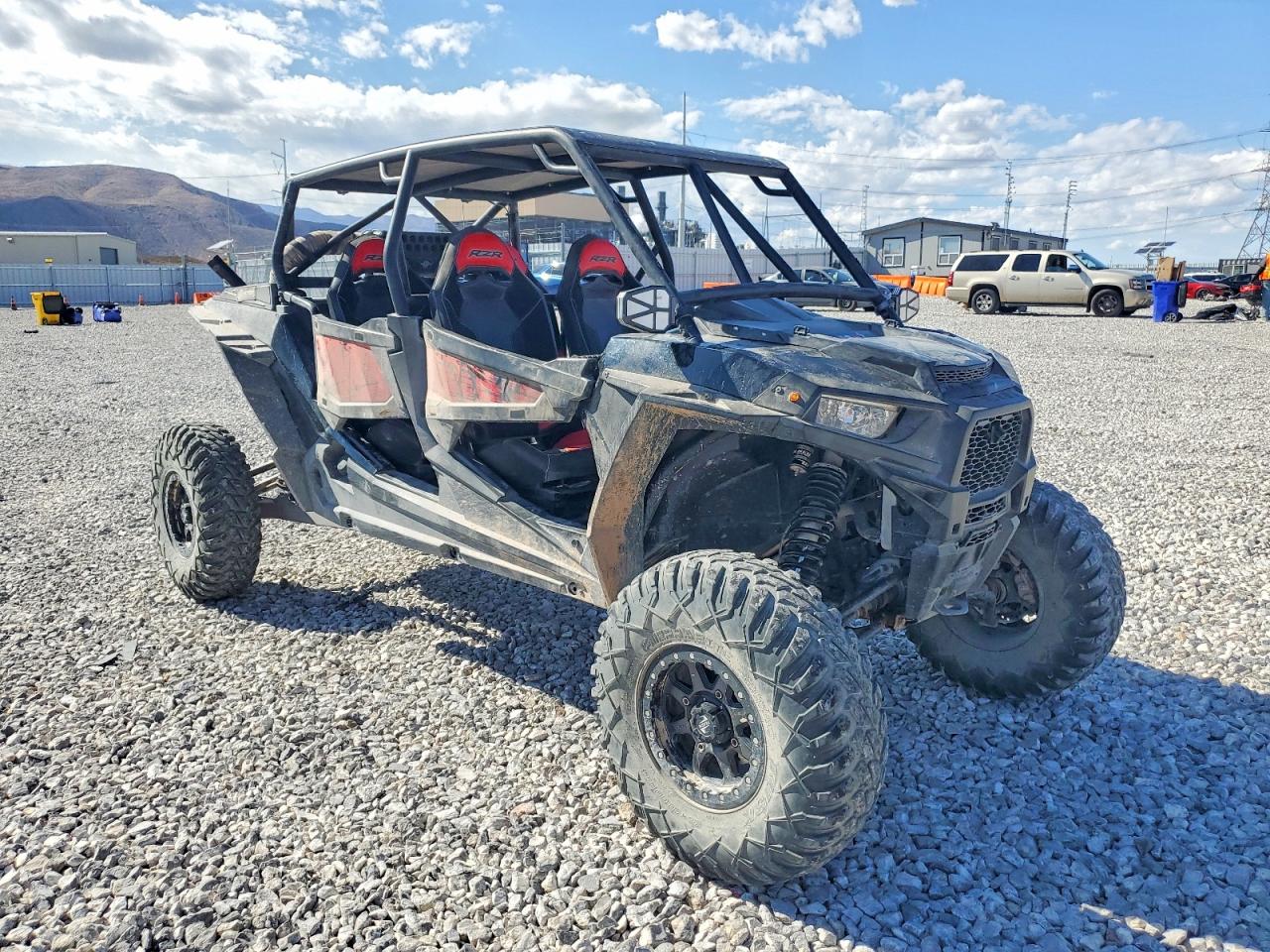 2018 POLARIS RZR