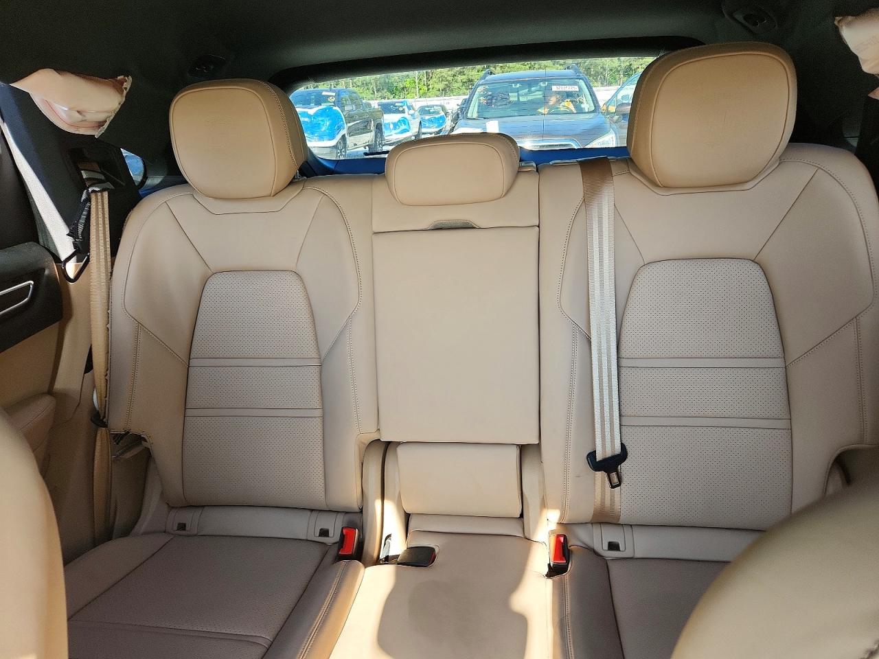 2023 PORSCHE CAYENNE BASE photo 19