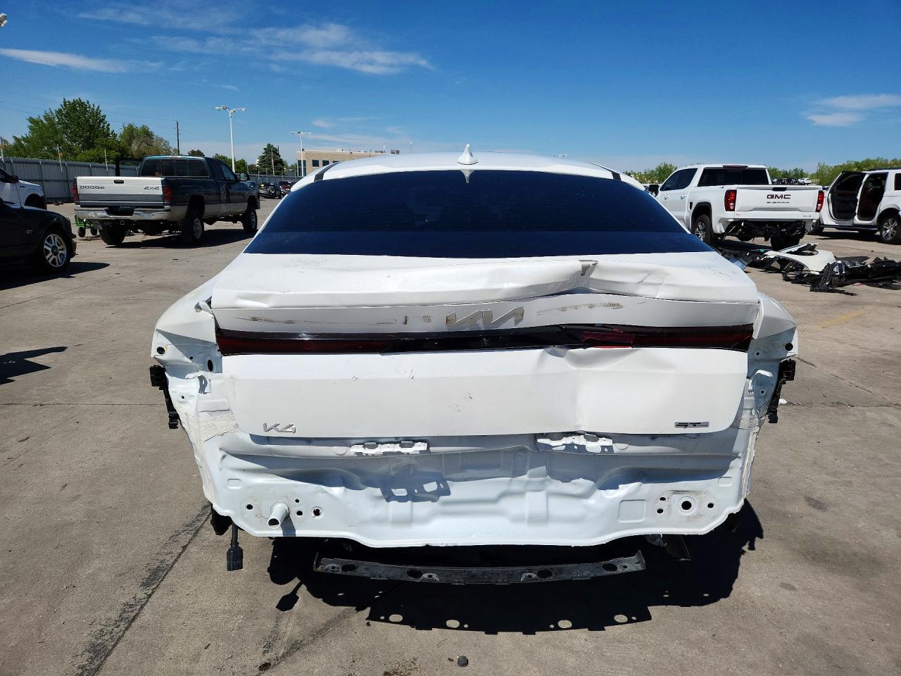 2025 KIA K4 GT LINE photo 6
