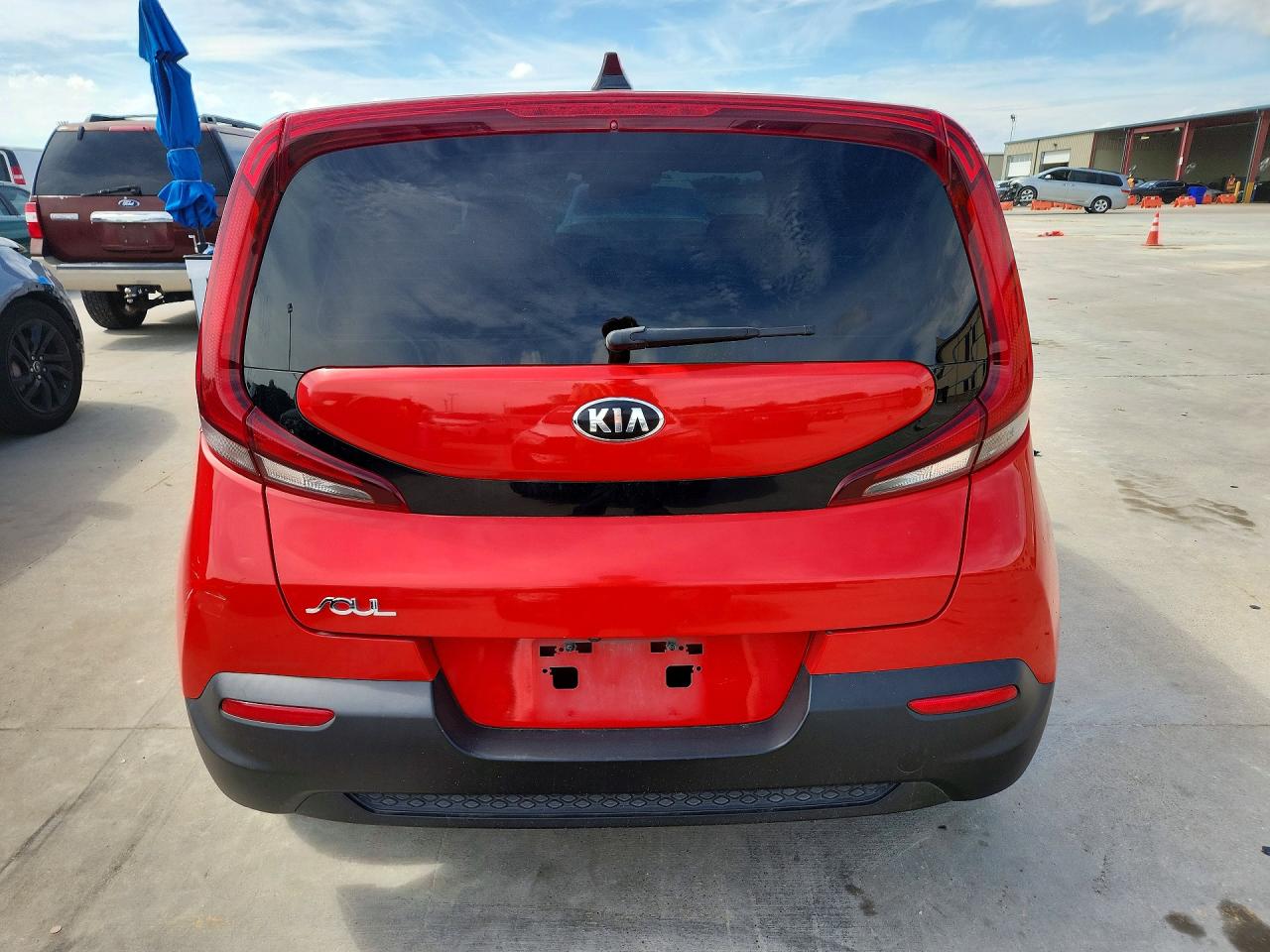 2021 KIA SOUL LX photo 16