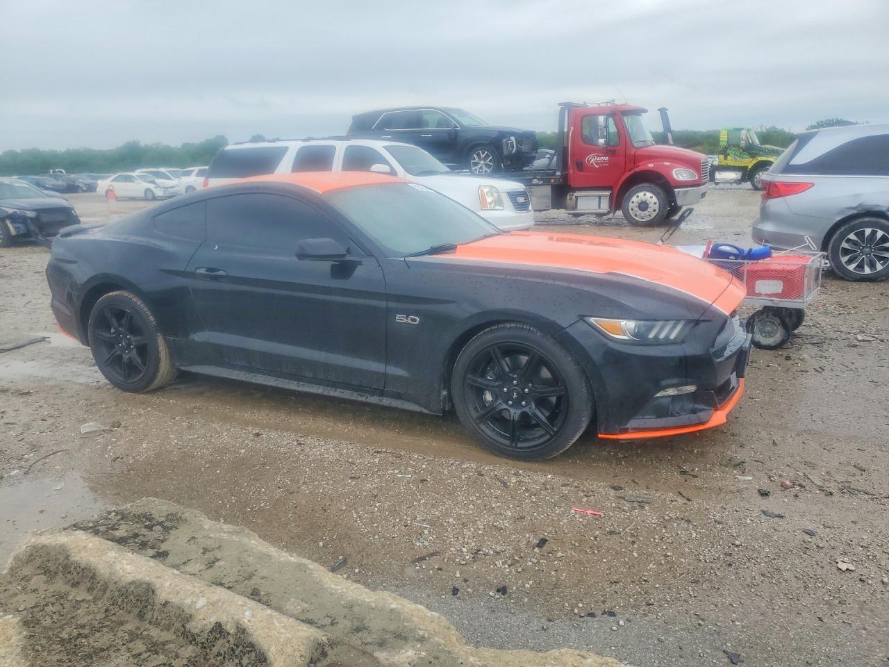 2017 FORD MUSTANG GT photo 7