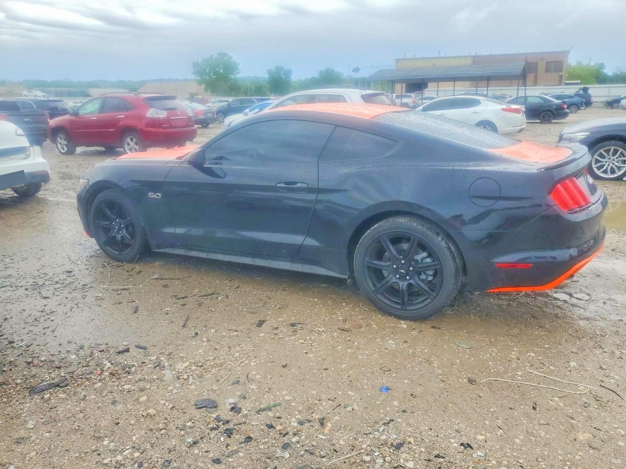 2017 FORD MUSTANG GT photo 3