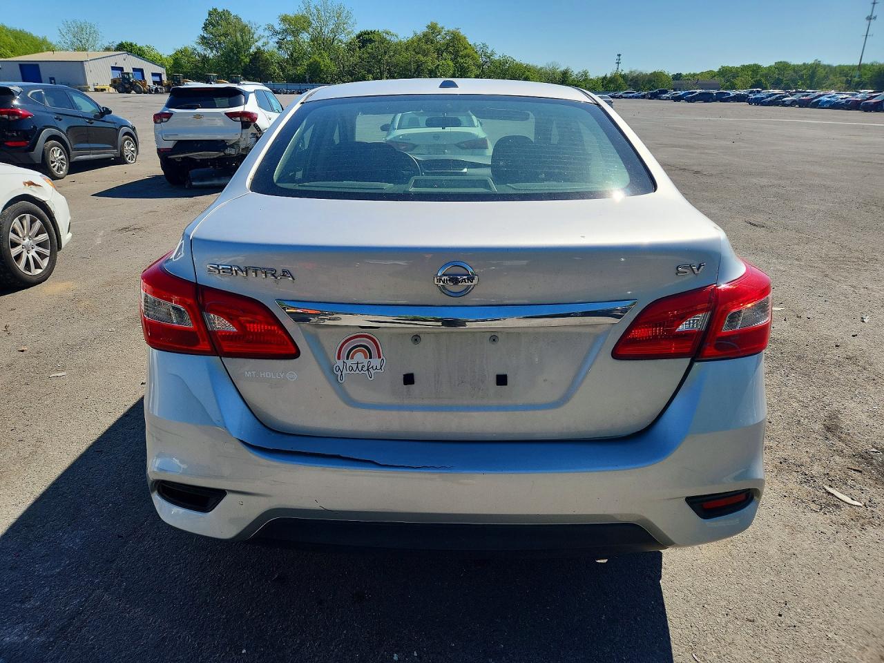 2019 NISSAN SENTRA SV photo 11