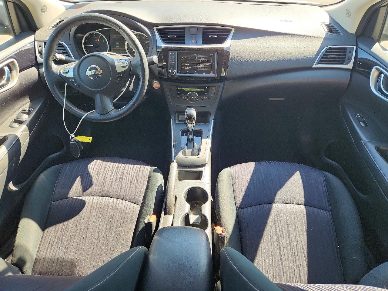 2019 NISSAN SENTRA SV photo 15