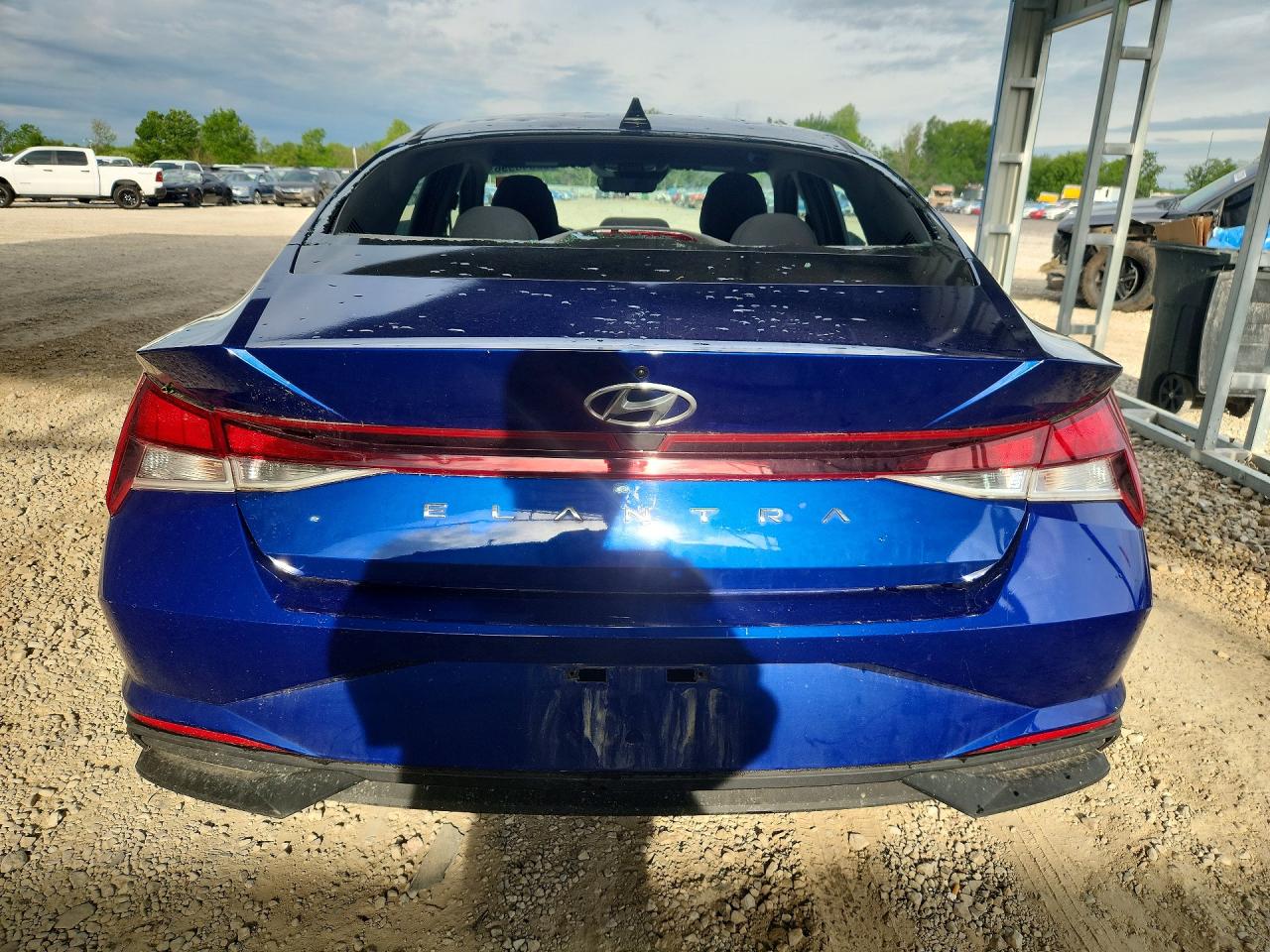 2023 HYUNDAI ELANTRA photo 6