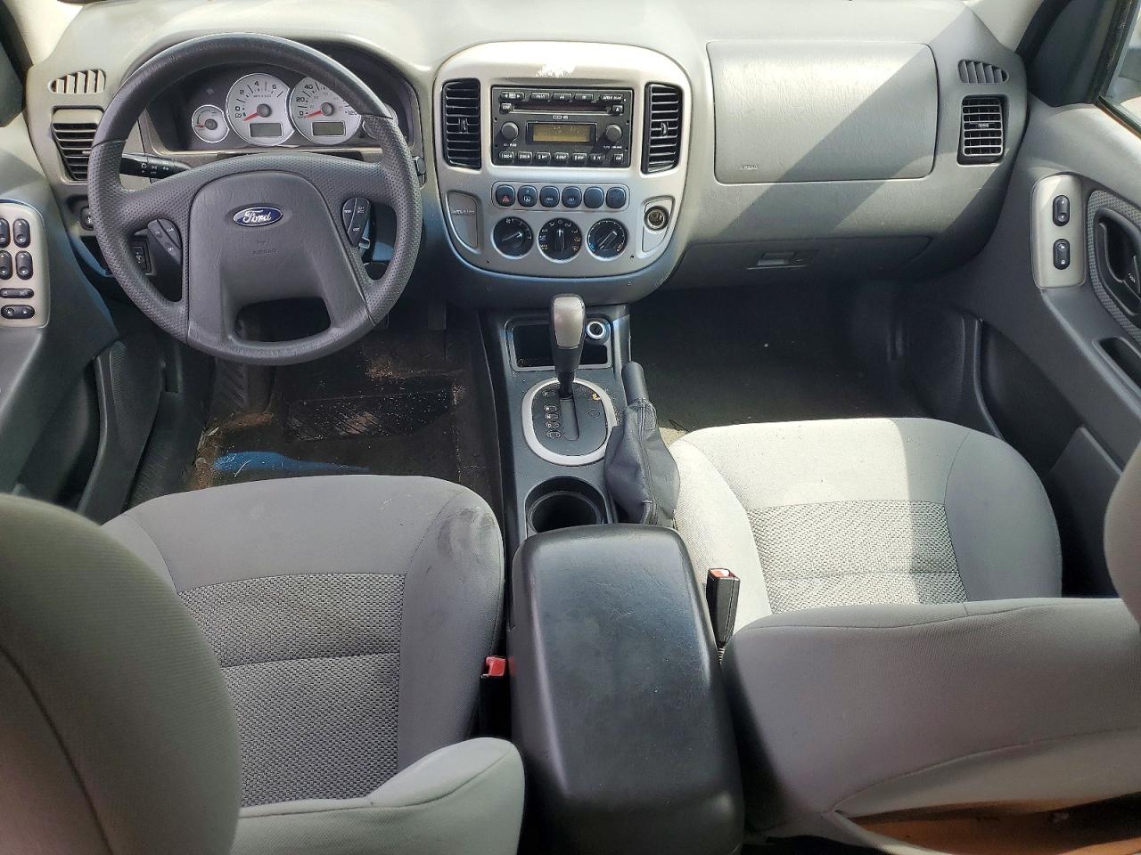 2005 FORD ESCAPE HEV photo 8