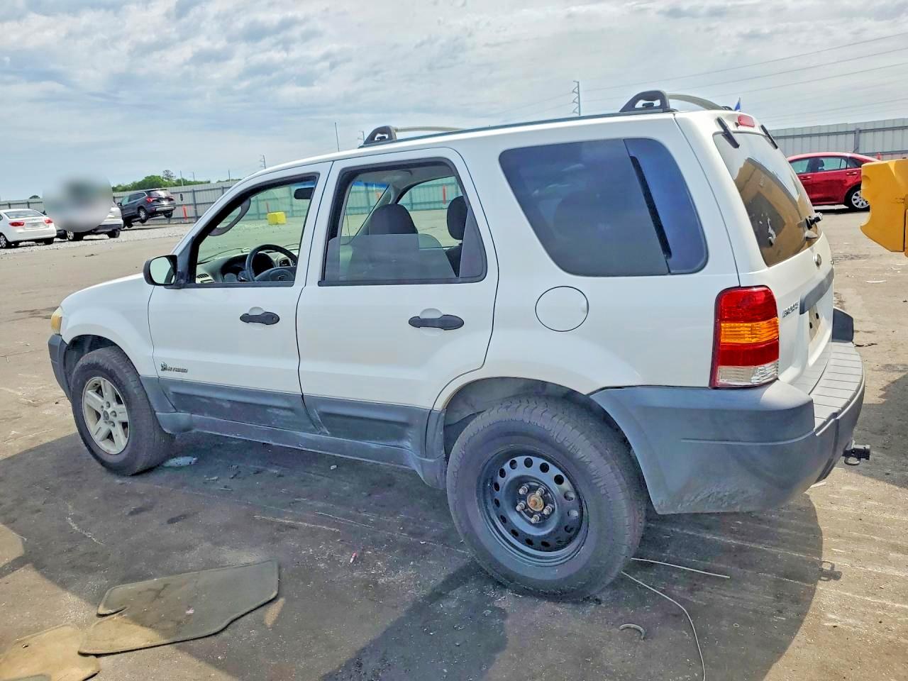 2005 FORD ESCAPE HEV photo 2