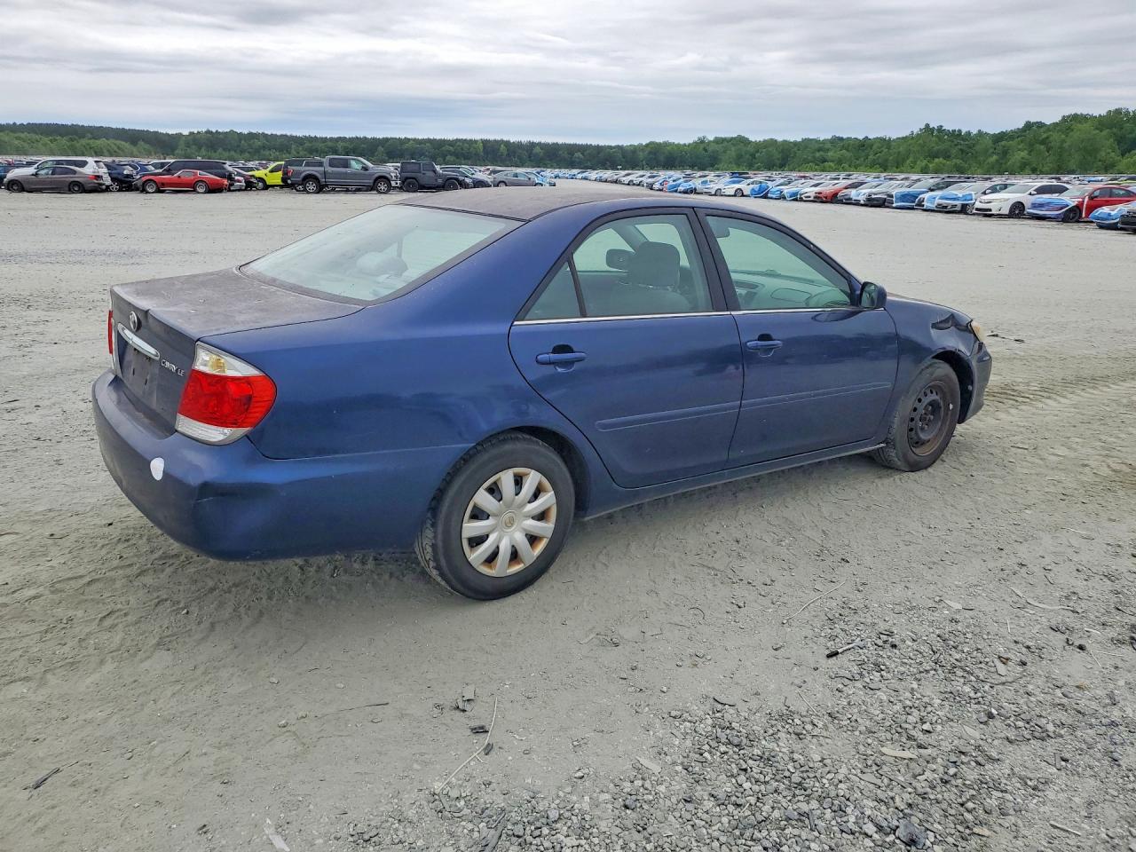 2006 TOYOTA CAMRY LE photo 5