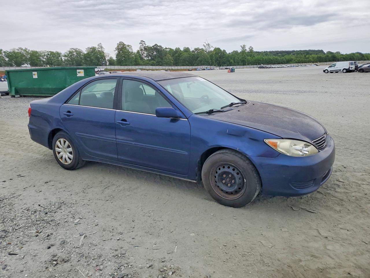 2006 TOYOTA CAMRY LE photo 7
