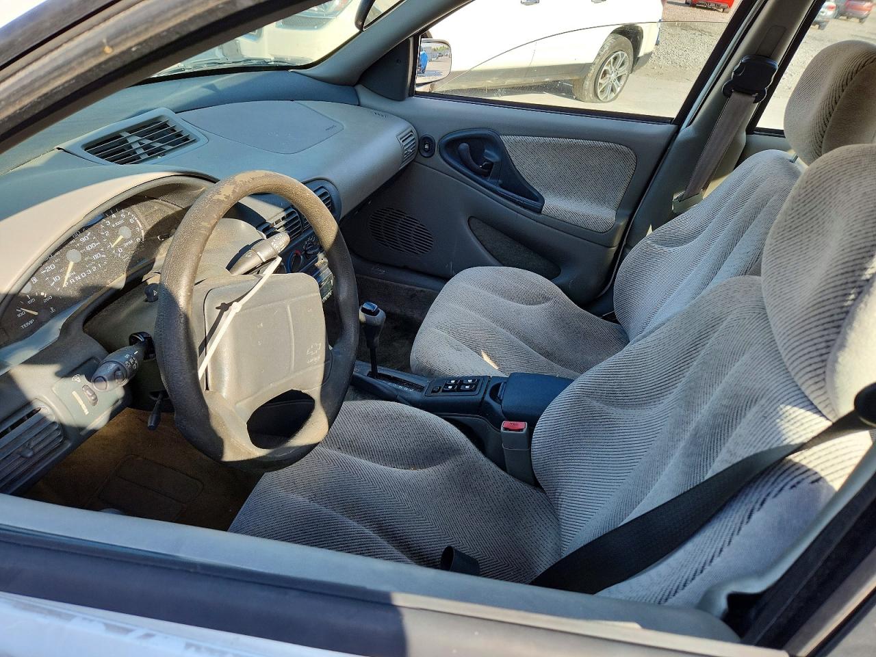 1999 CHEVROLET CAVALIER LS photo 13