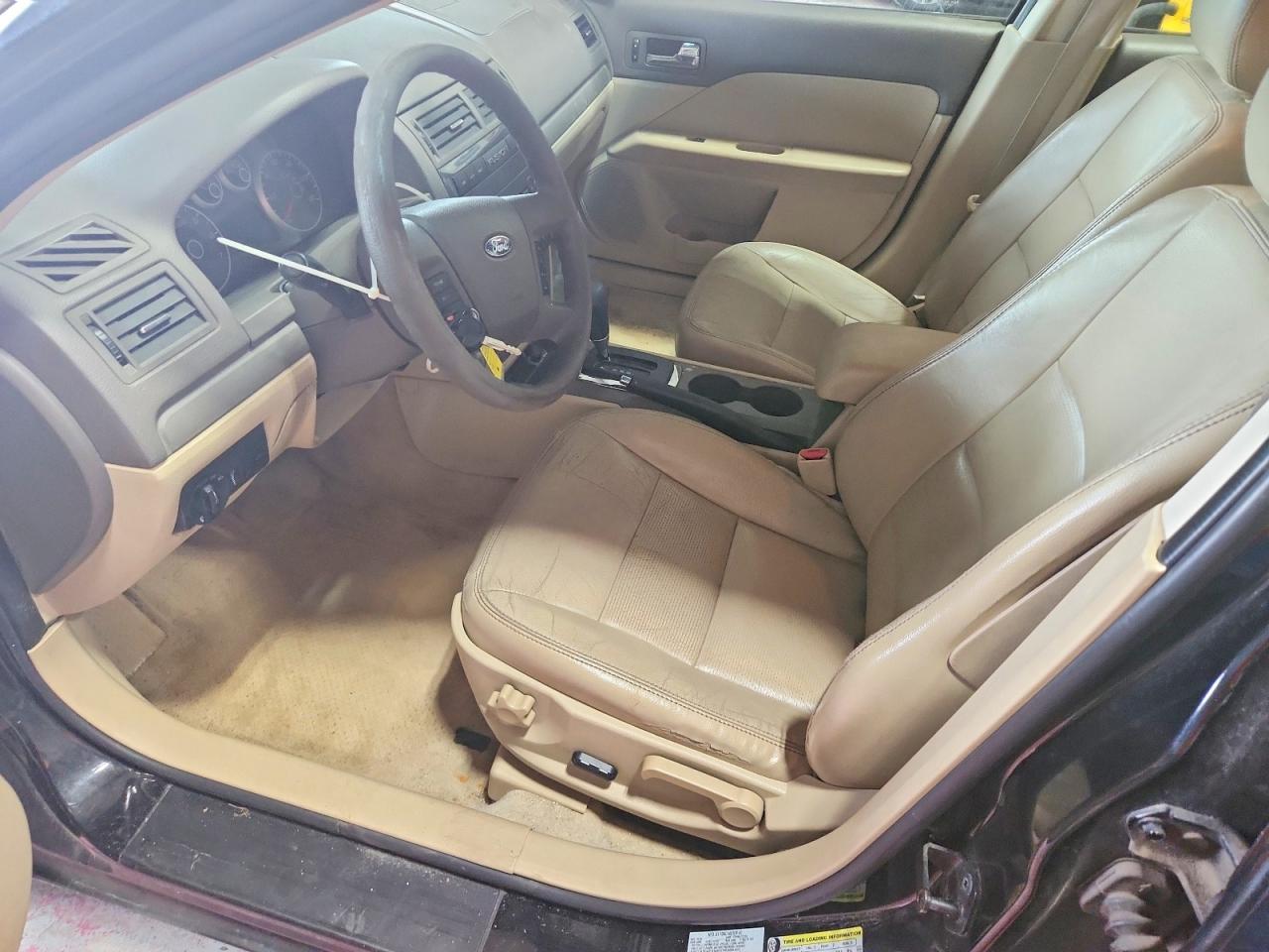 2007 FORD FUSION SE photo 13