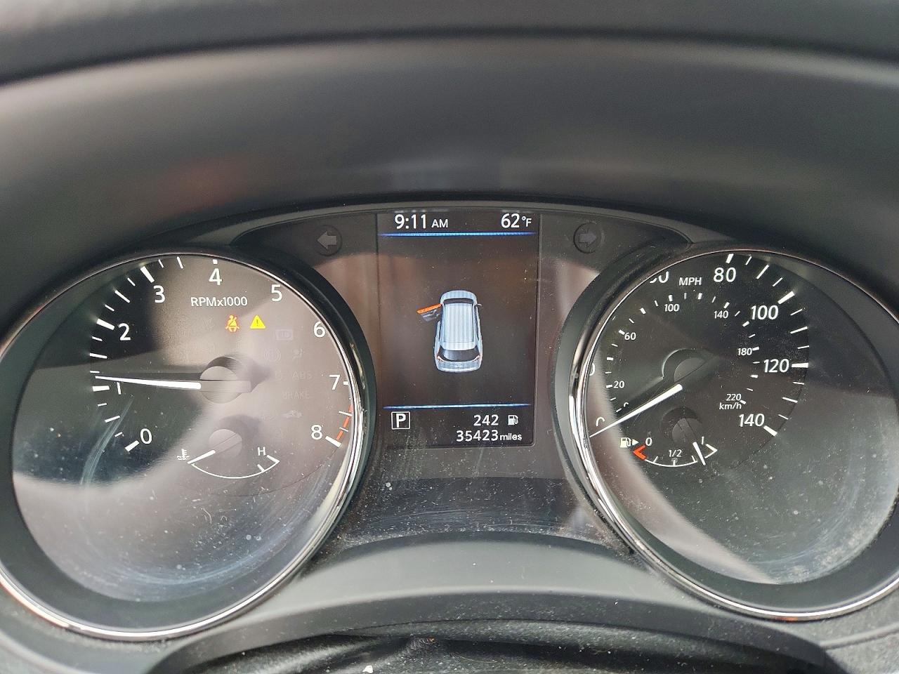 2019 NISSAN ROGUE SV photo 17
