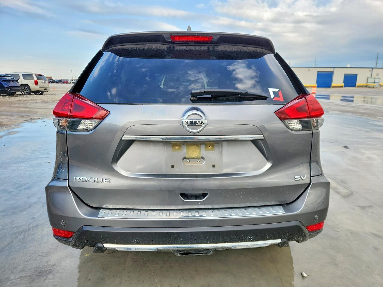2019 NISSAN ROGUE SV photo 11