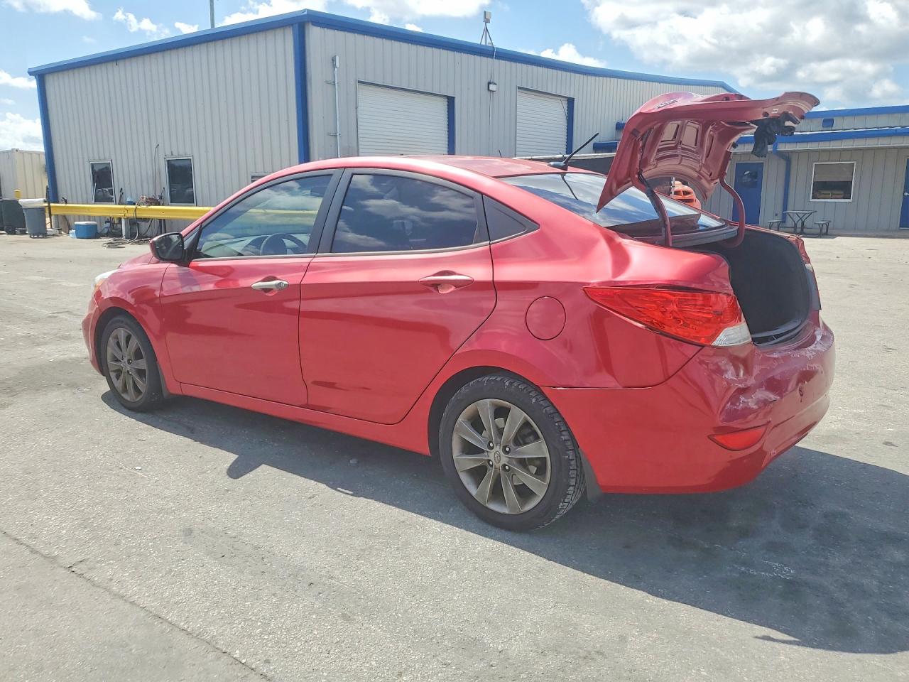 2014 HYUNDAI ACCENT GLS photo 2