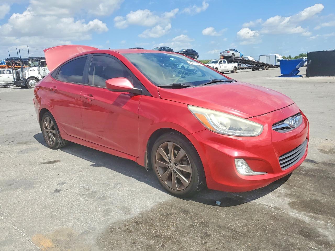 2014 HYUNDAI ACCENT GLS photo 4