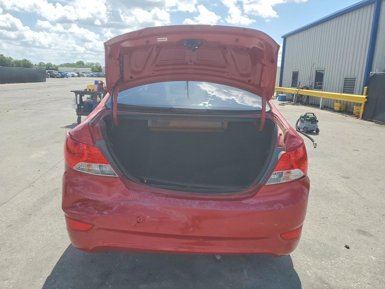 2014 HYUNDAI ACCENT GLS photo 6
