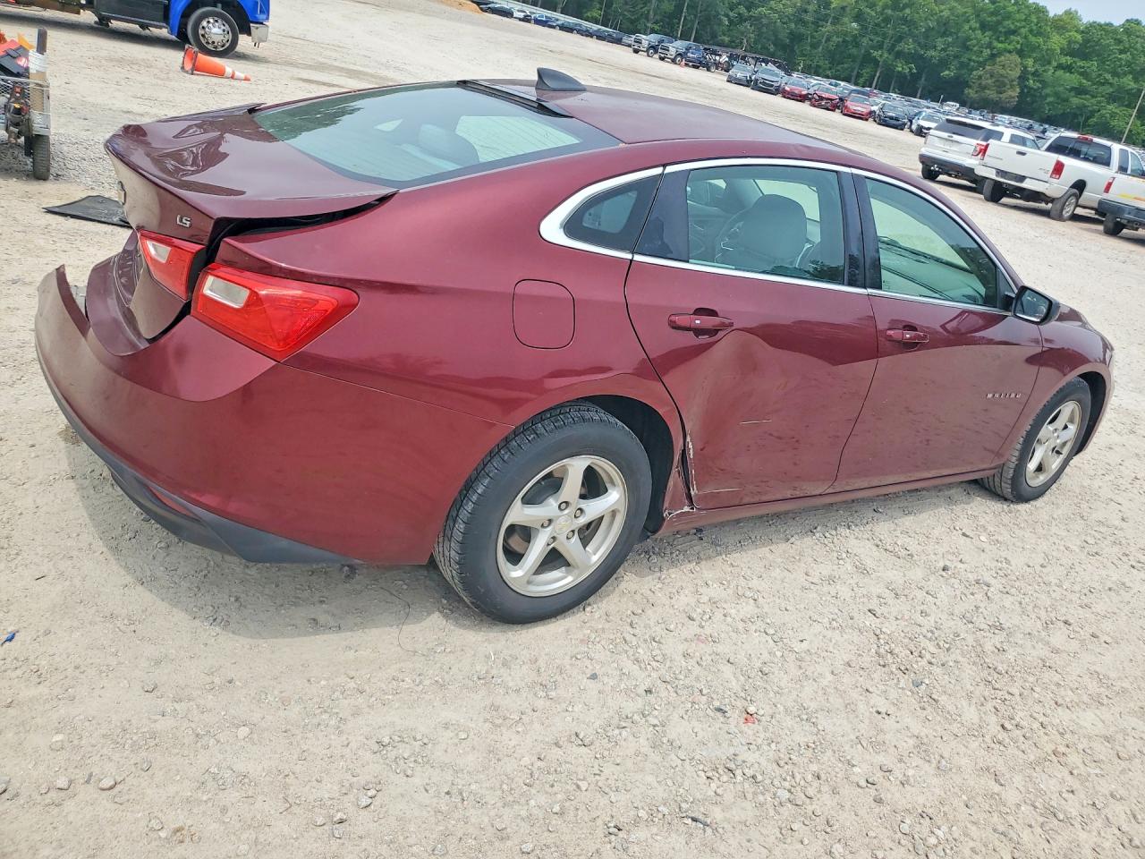2016 CHEVROLET MALIBU LS photo 5