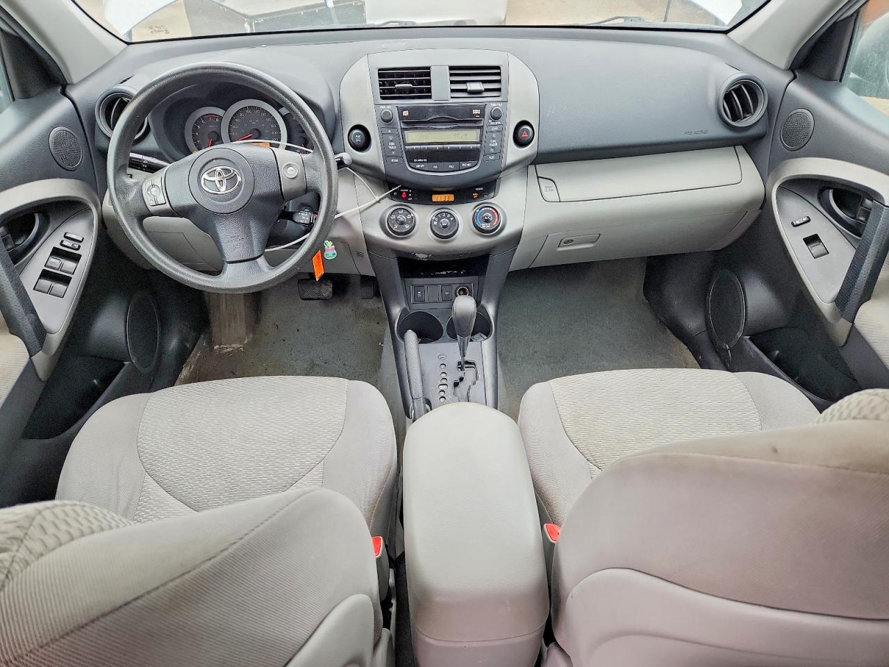 2011 TOYOTA RAV4 photo 15