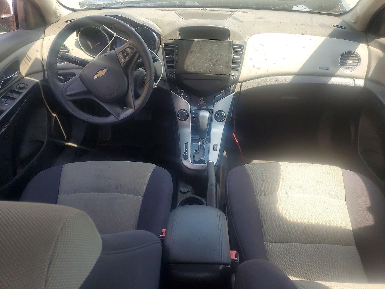 2013 CHEVROLET CRUZE LS photo 15