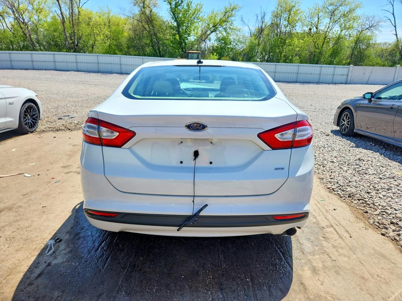 2013 FORD FUSION SE photo 6