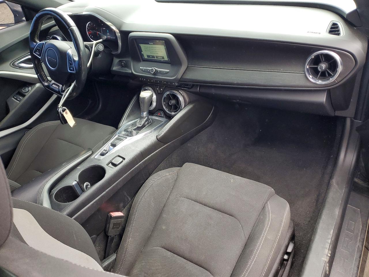 2017 CHEVROLET CAMARO LT photo 15