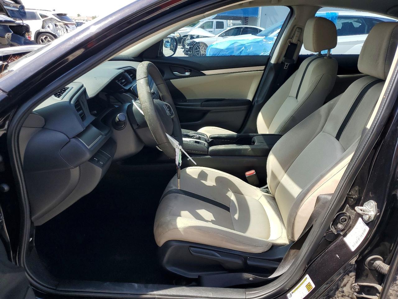 2016 HONDA CIVIC LX photo 13