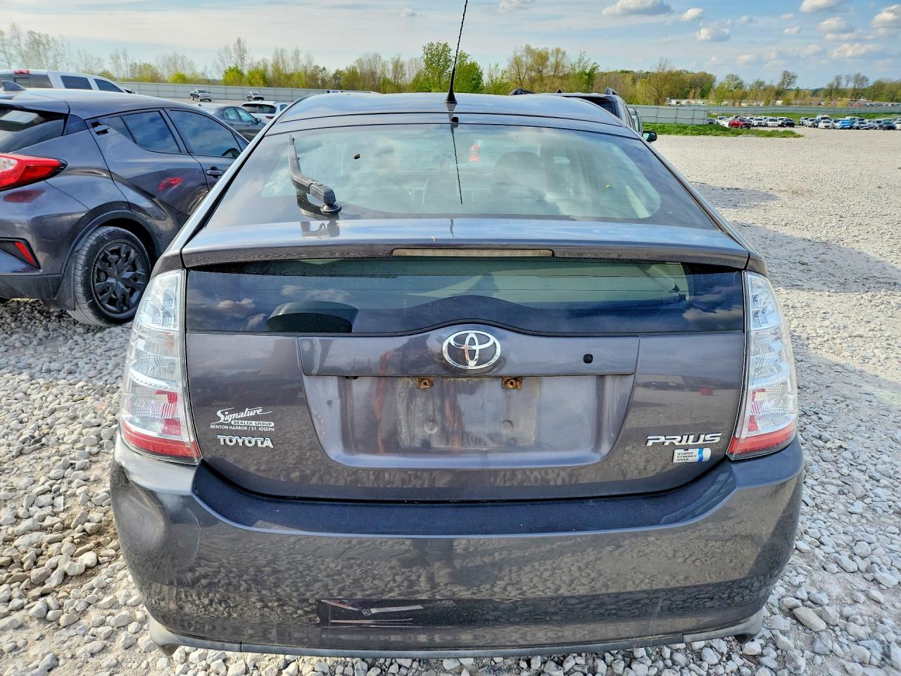 2008 TOYOTA PRIUS BASE photo 11