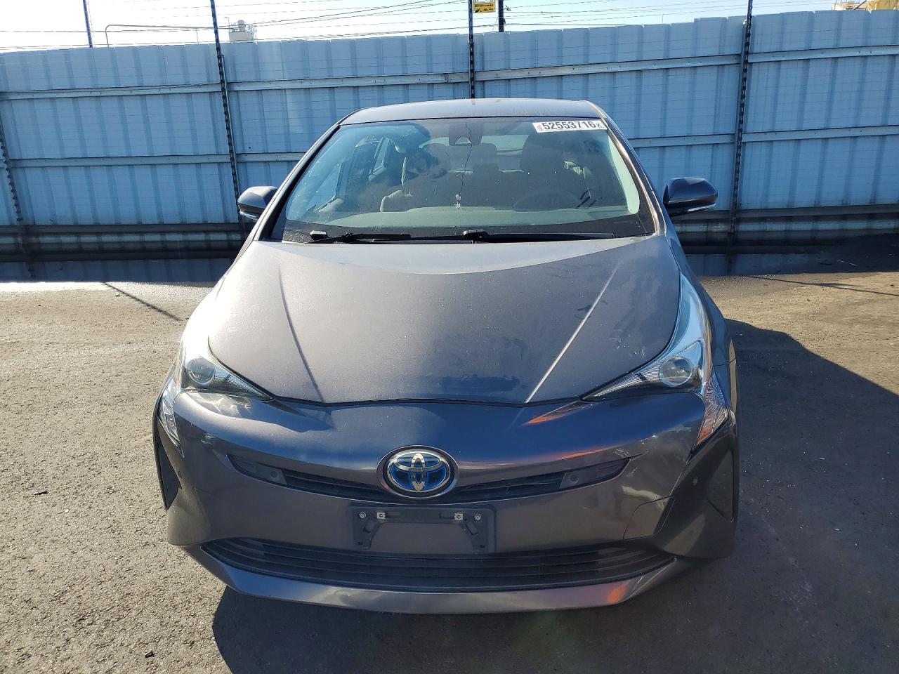 2018 TOYOTA PRIUS TWO photo 9