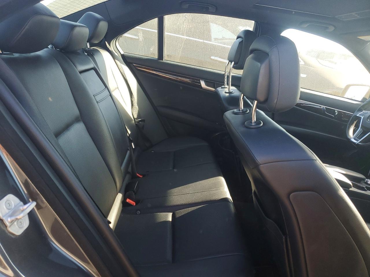 2013 MERCEDES-BENZ C 300 4MATIC photo 10