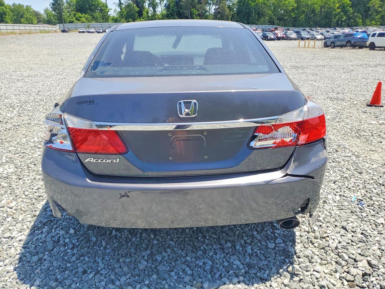 2013 HONDA ACCORD LX photo 11
