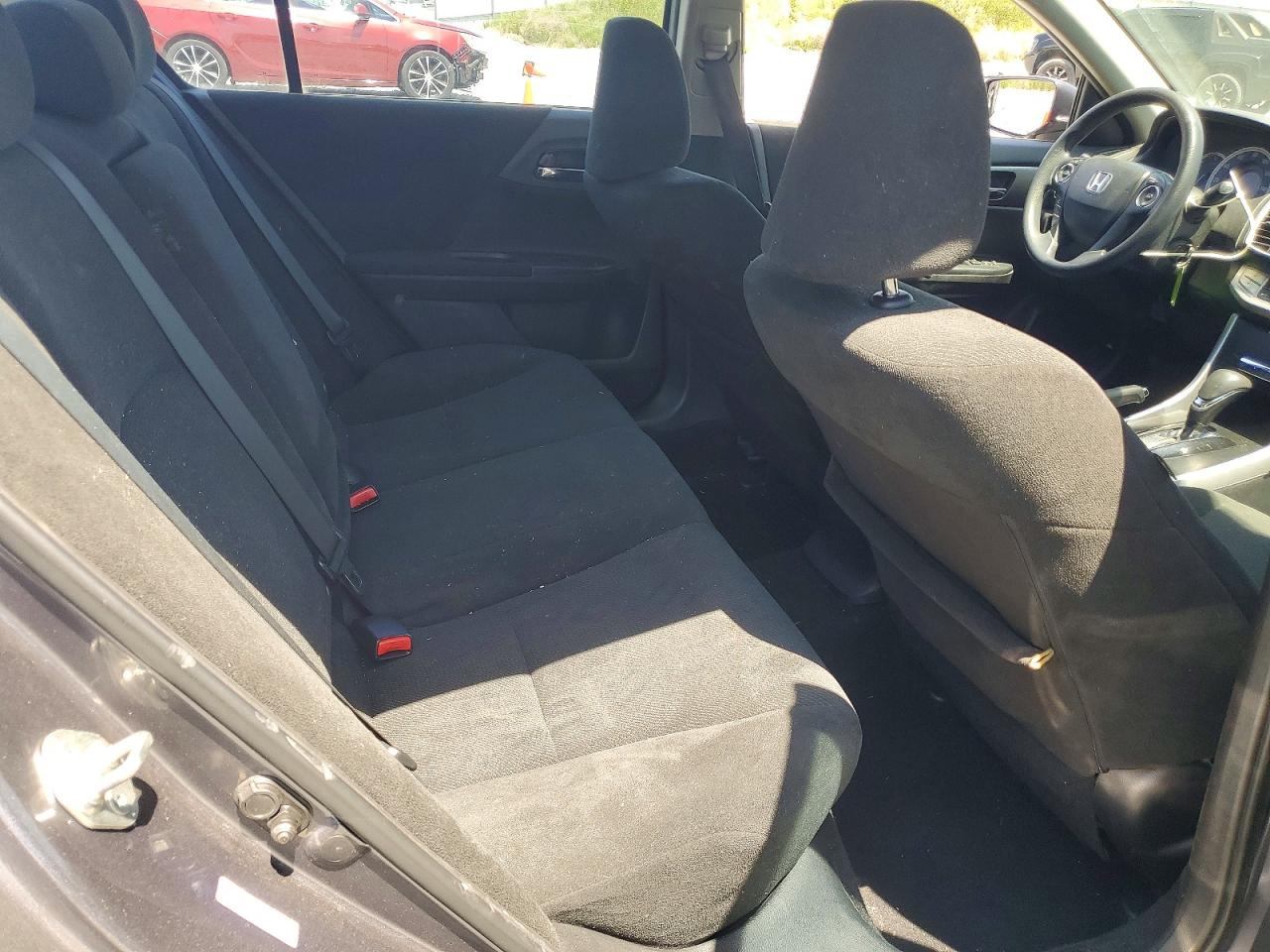 2013 HONDA ACCORD LX photo 19