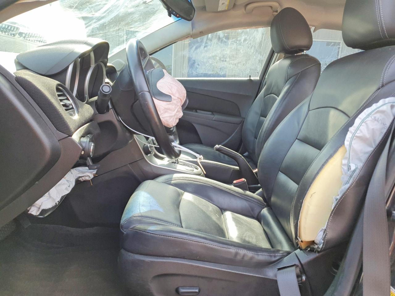 2016 CHEVROLET CRUZE LIMITED LT photo 19