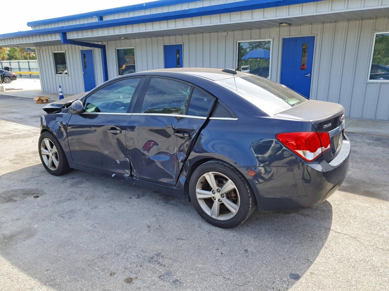 2016 CHEVROLET CRUZE LIMITED LT photo 4