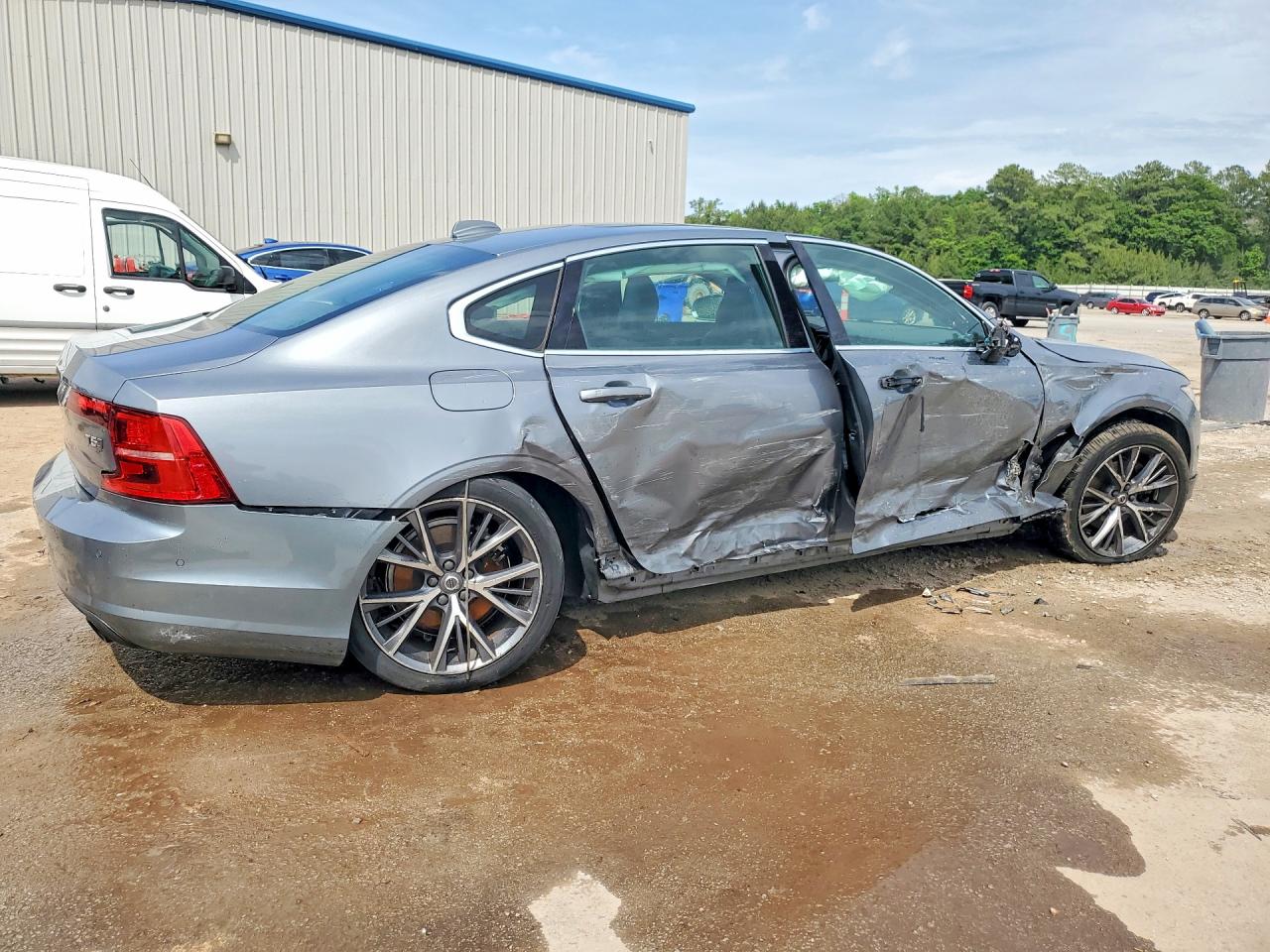 2018 VOLVO S90 T5 MOMENTUM photo 5