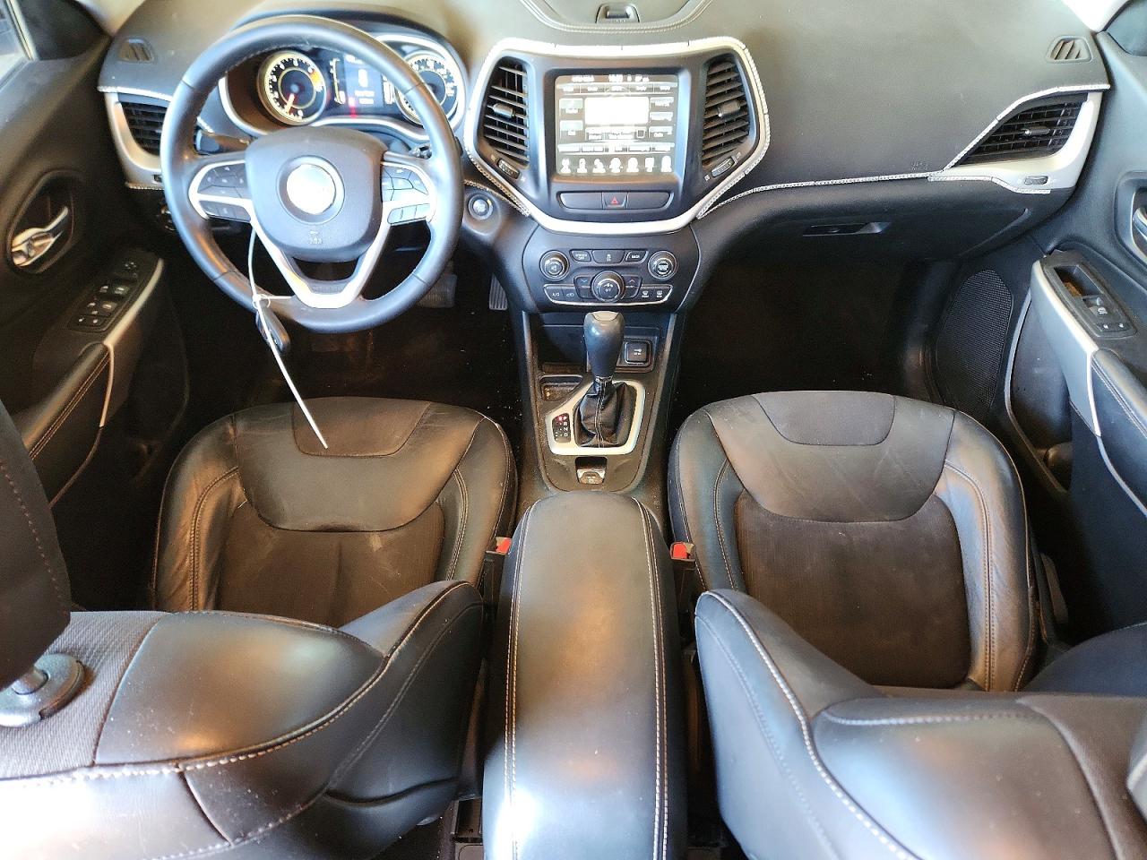 2018 JEEP CHEROKEE LATITUDE PLUS photo 22