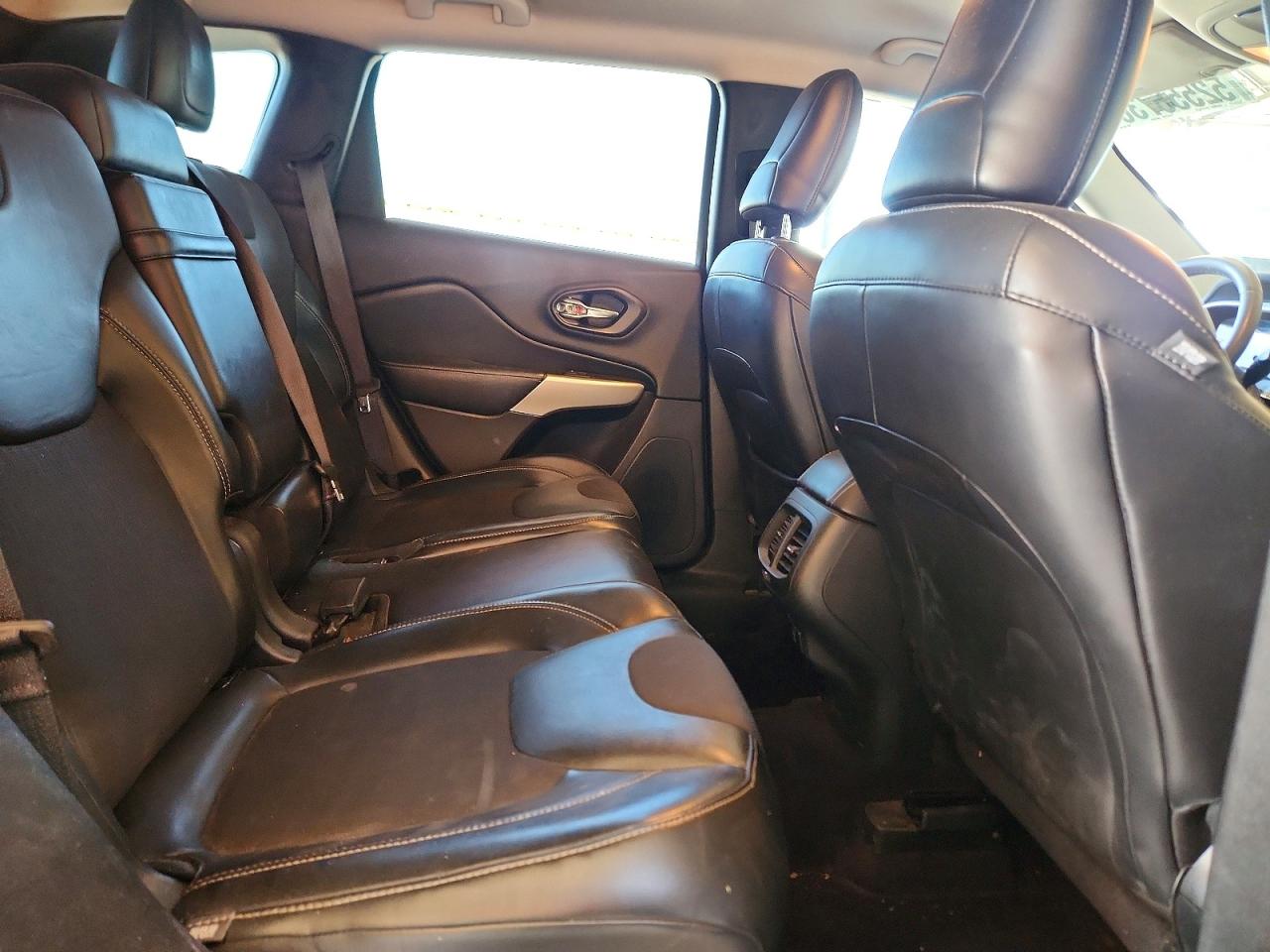 2018 JEEP CHEROKEE LATITUDE PLUS photo 31