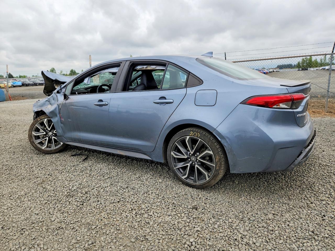 2020 TOYOTA COROLLA XSE photo 3